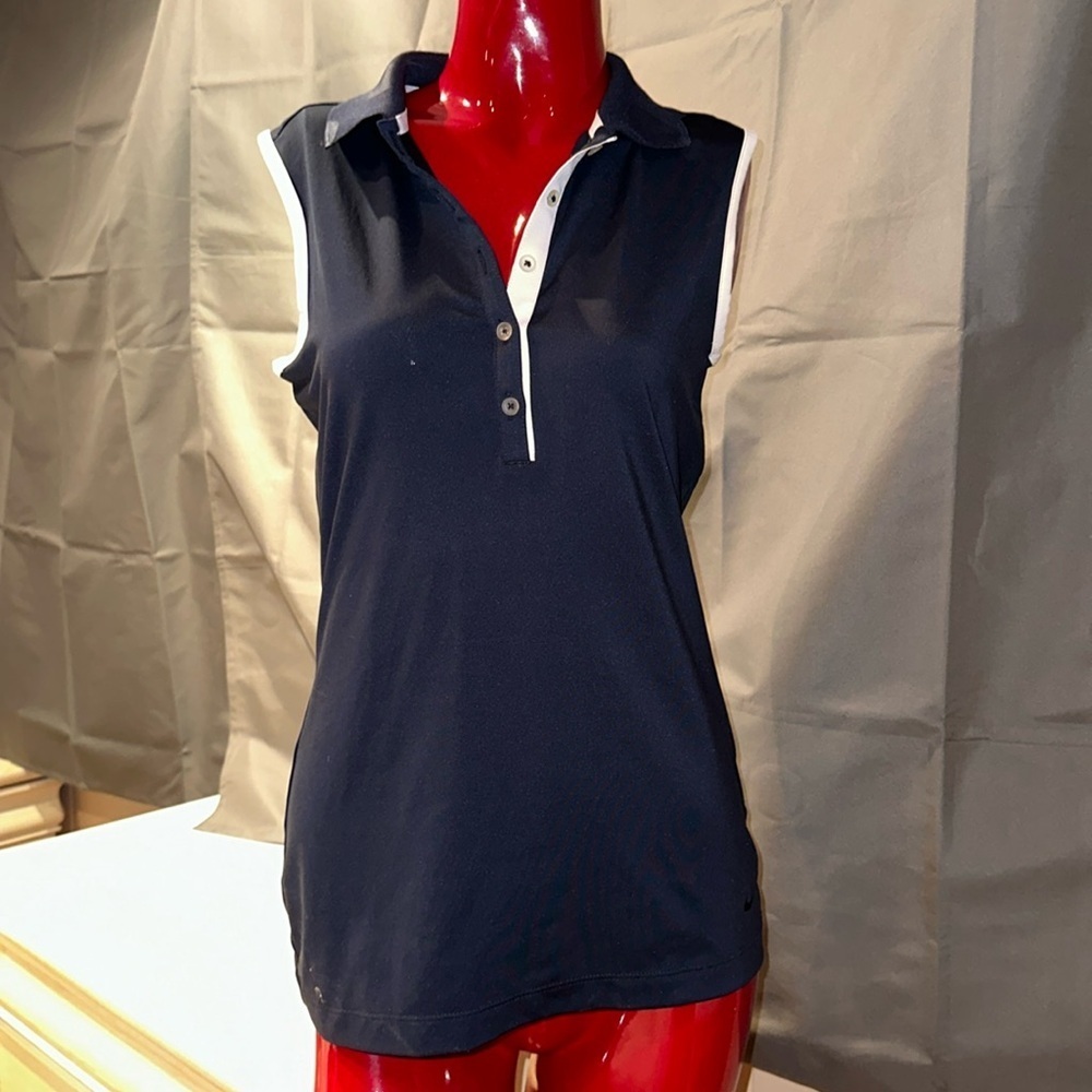 Nike xs golf tank. Like new